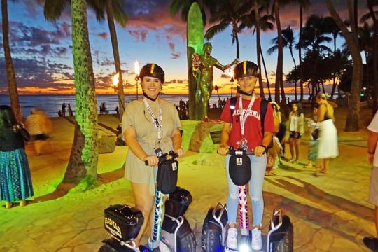 Sunset Glow Signature Hoverboard Tour: Waikiki to Diamond Head