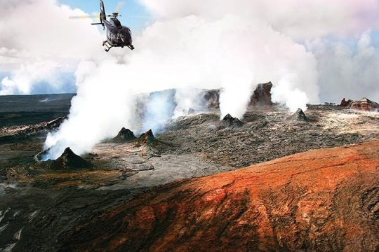 Big Island Volcano Deluxe Helicopter Tour