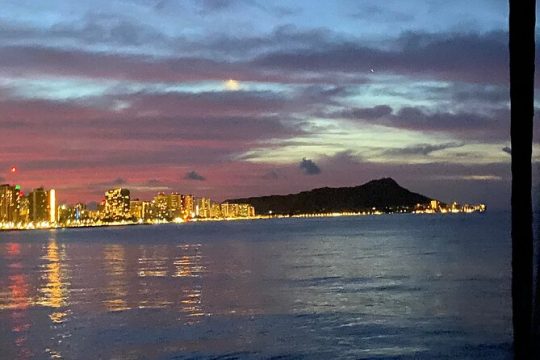 Waikiki Coast Sunrise Sailing Experience