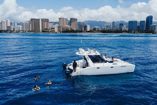 Private Sunrise Catamaran Cruise in Waikiki