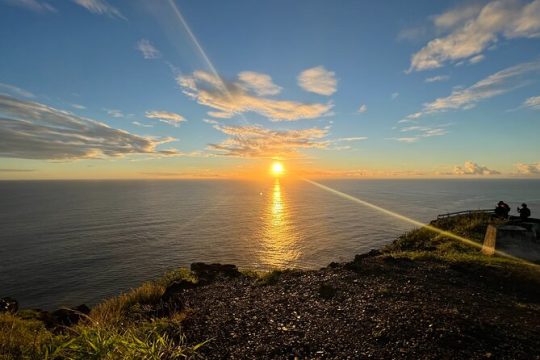 Sunrise Hike at Makapu'u Lighthouse Trail