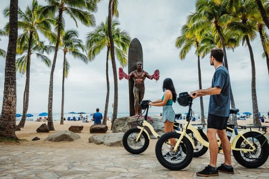 Waikiki and Diamond Head Electric Bike Rental