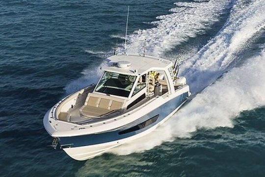 2 hour Maalaea Luxury Powerboat Sunset Cruise Exclusive 6 Guests