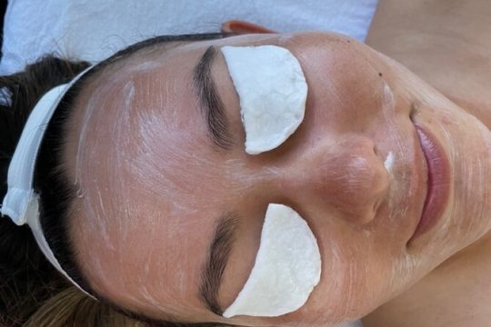 2-Hour Private Botanical Facial with Hand Dip Experience