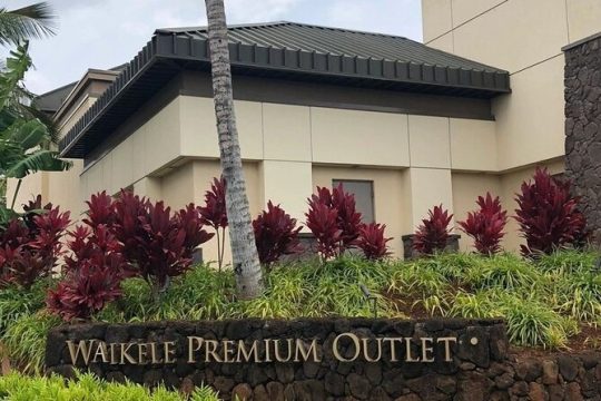 Roundtrip Shuttle from Waikiki Hotels-Waikele Premium Outlets