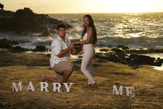 Marriage Proposal Photographer in Hawaii Paradise on earth